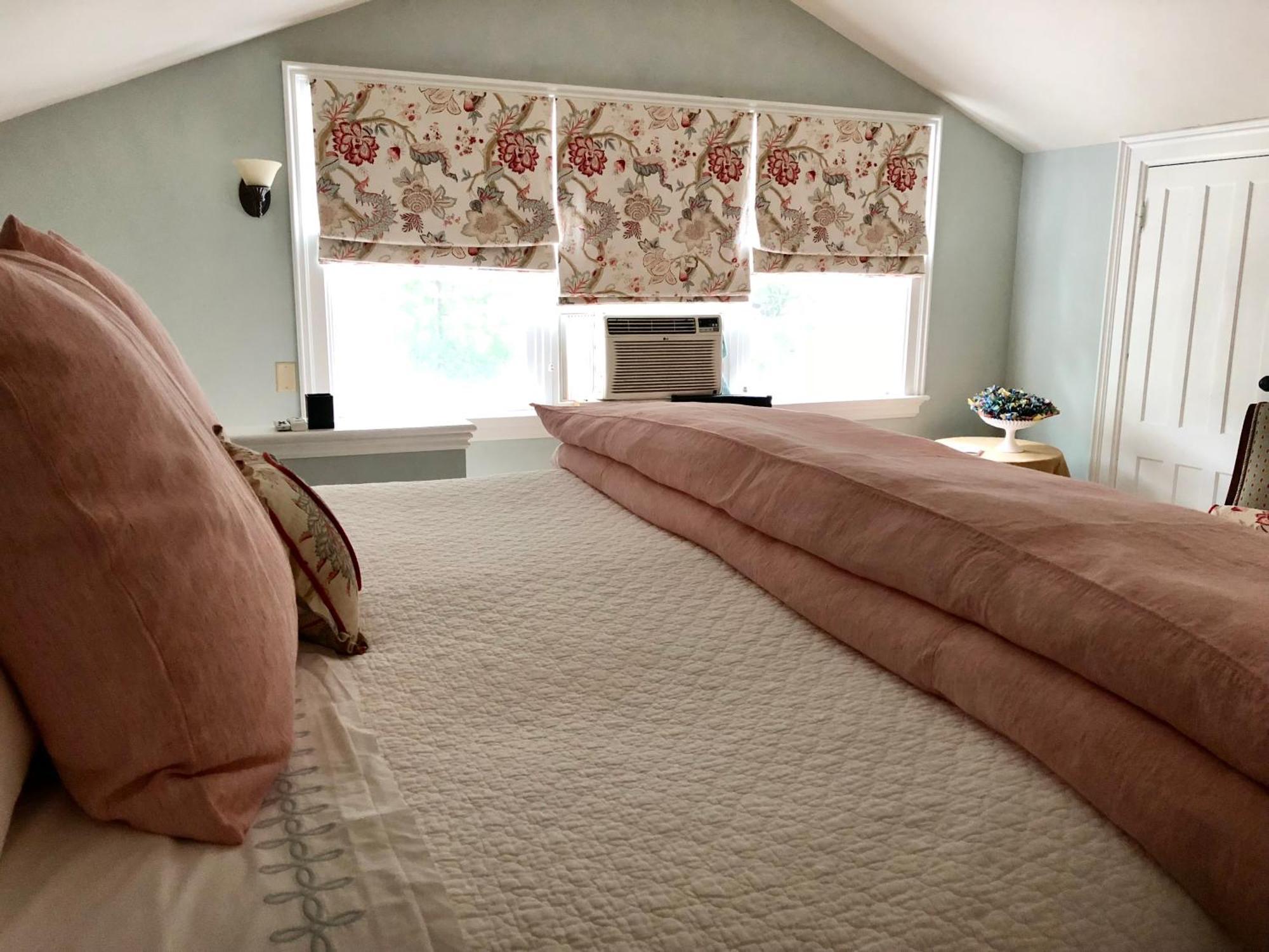 34 State "Historic Luxury Suites" Сканителс Экстерьер фото