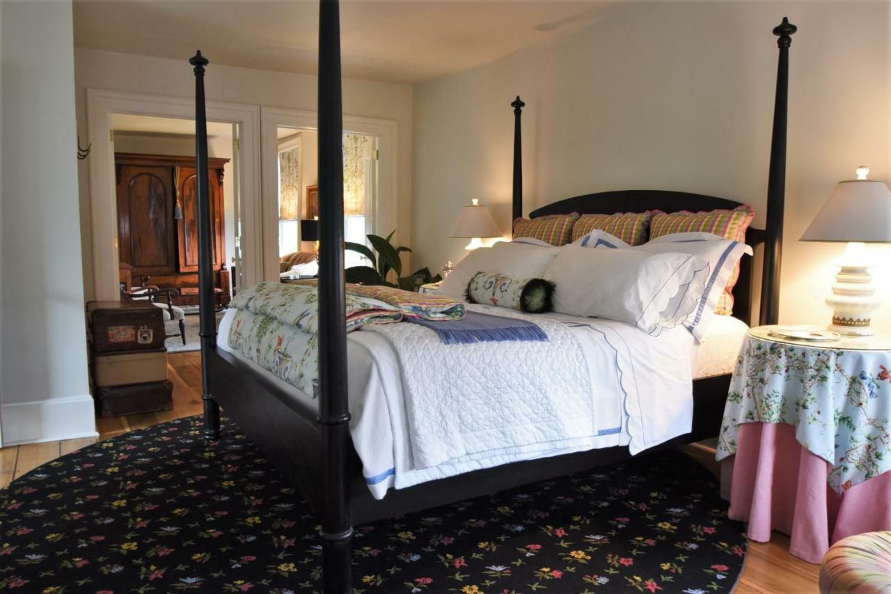 34 State "Historic Luxury Suites" Сканителс Экстерьер фото